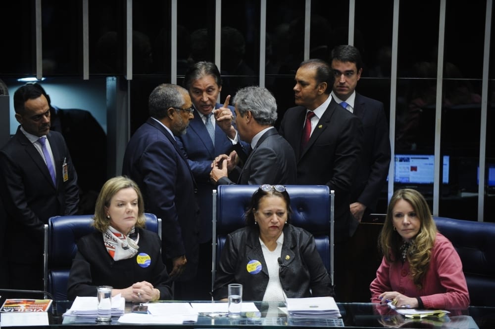 Gleisi afirma que  PT prioriza governos do RN, Ceará, Piauí e Bahia nas eleições