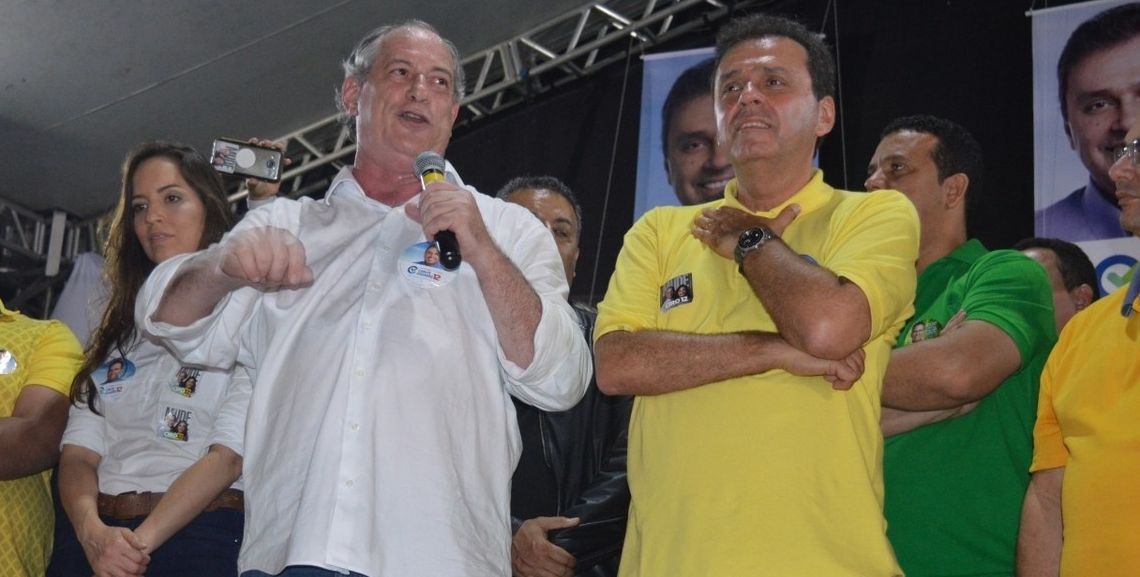 Ciro Gomes pede voto para José Agripino Maia em comício no interior do RN; veja vídeo