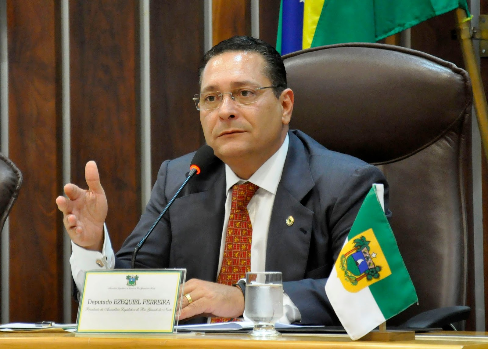 Sinal Fechado: Ezequiel Ferreira (PSDB) se torna réu no STF e defesa estranha