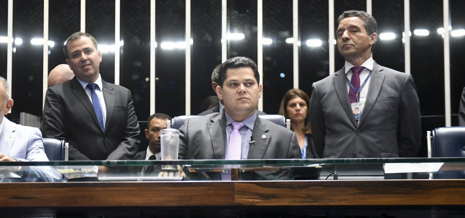 Novo presidente do Senado votou contra cassação de Aécio Neves