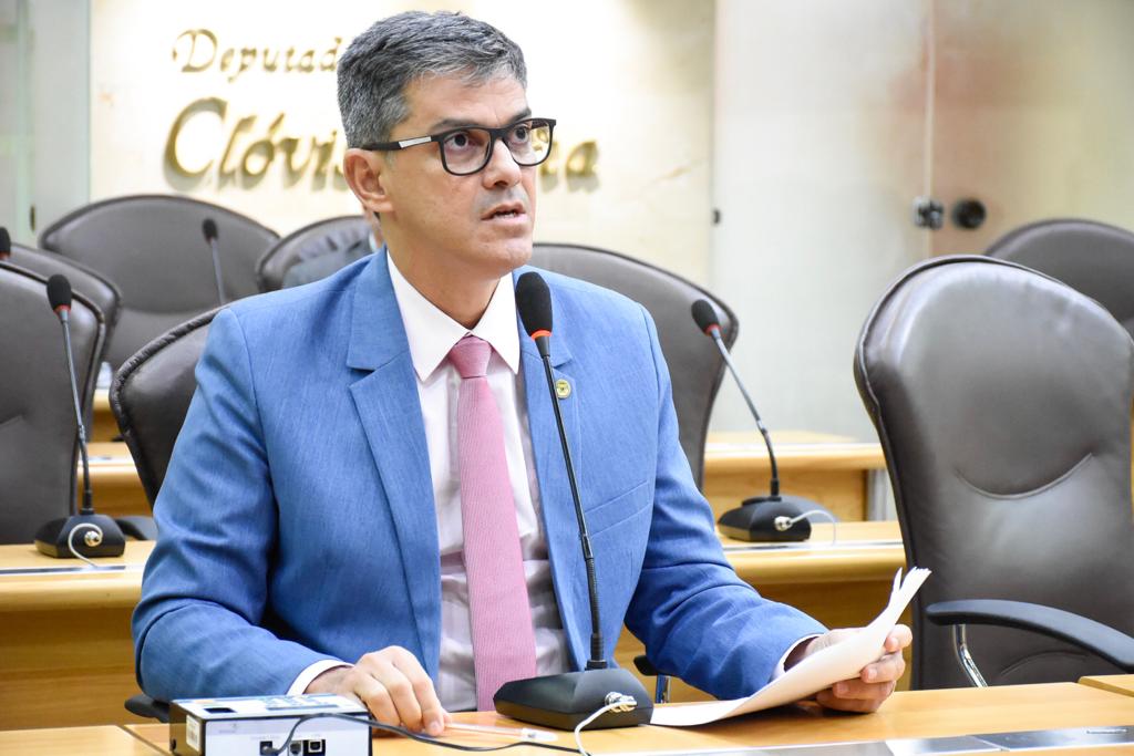 Deputado PSL pergunta quem matou “Murielle” e vira piada na Assembleia Legislativa
