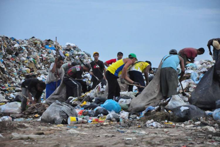 Prefeitura reabre lixão de Cidade Nova, denuncia deputado