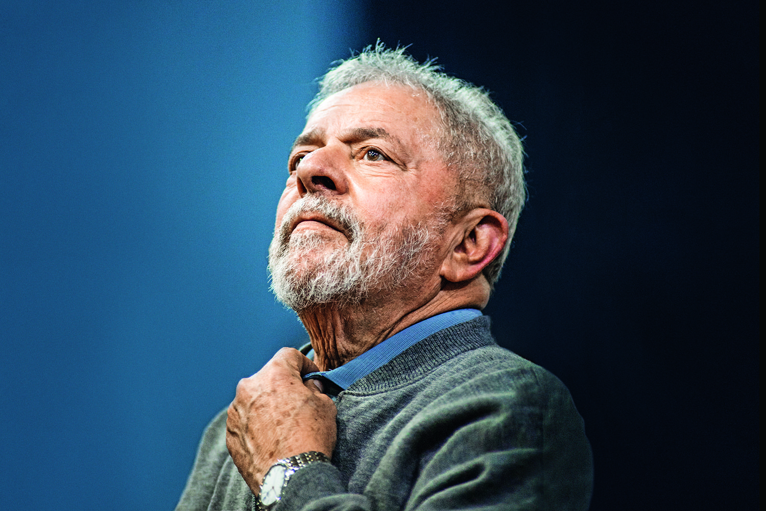 Juristas internacionais pedem libertação de Lula e anulação do julgamento