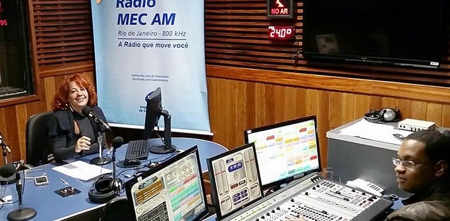 Bolsonaro extingue a Rádio MEC fundada em 1923