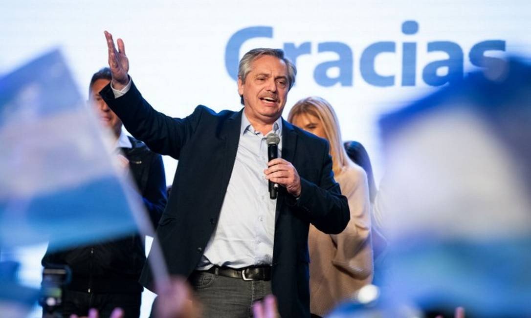 Favorito às eleições argentinas rebate ataques de Bolsonaro: 