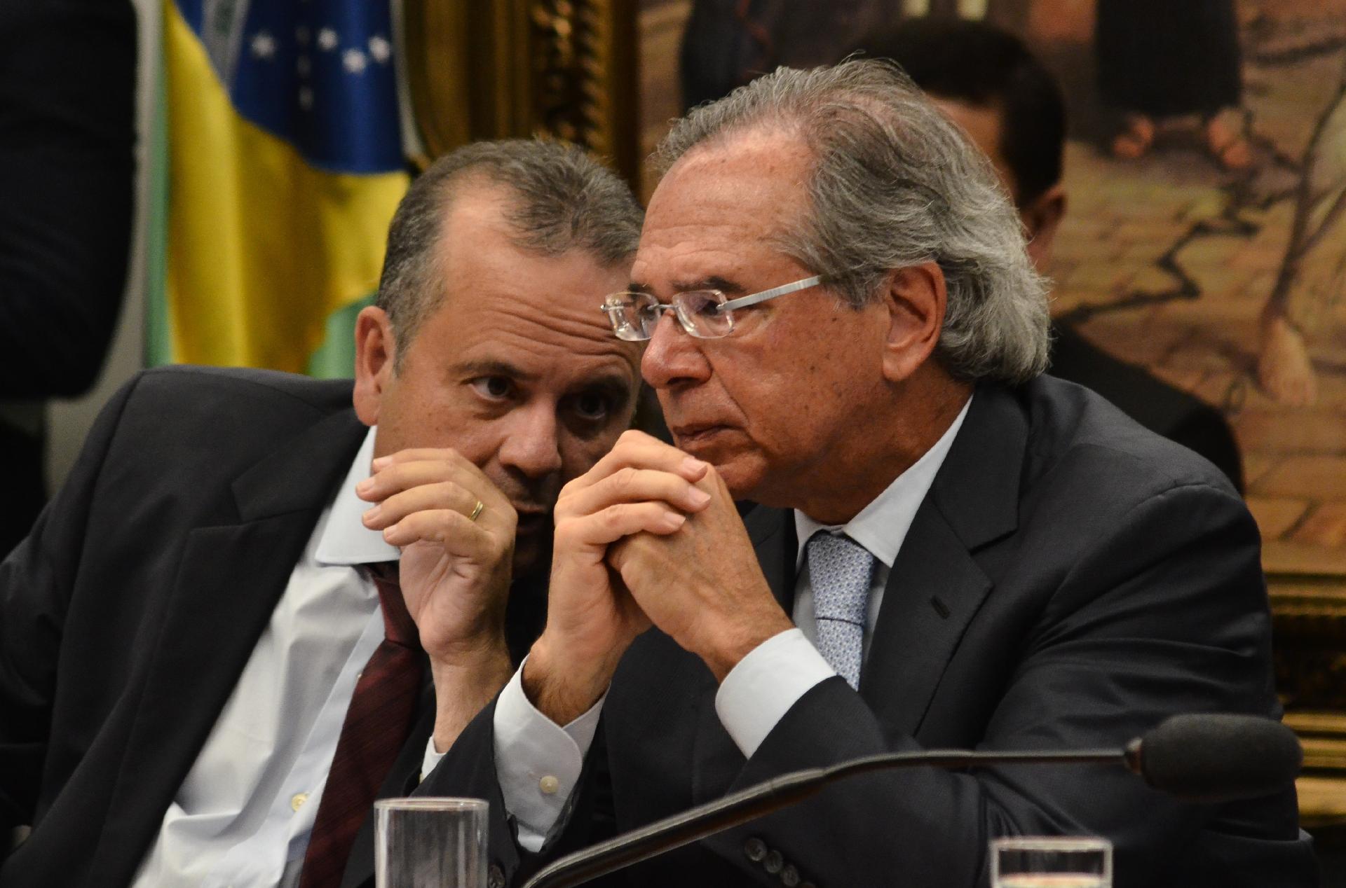 Paulo Guedes retira o potiguar Rogério Marinho do Conselho Fiscal do Sesc