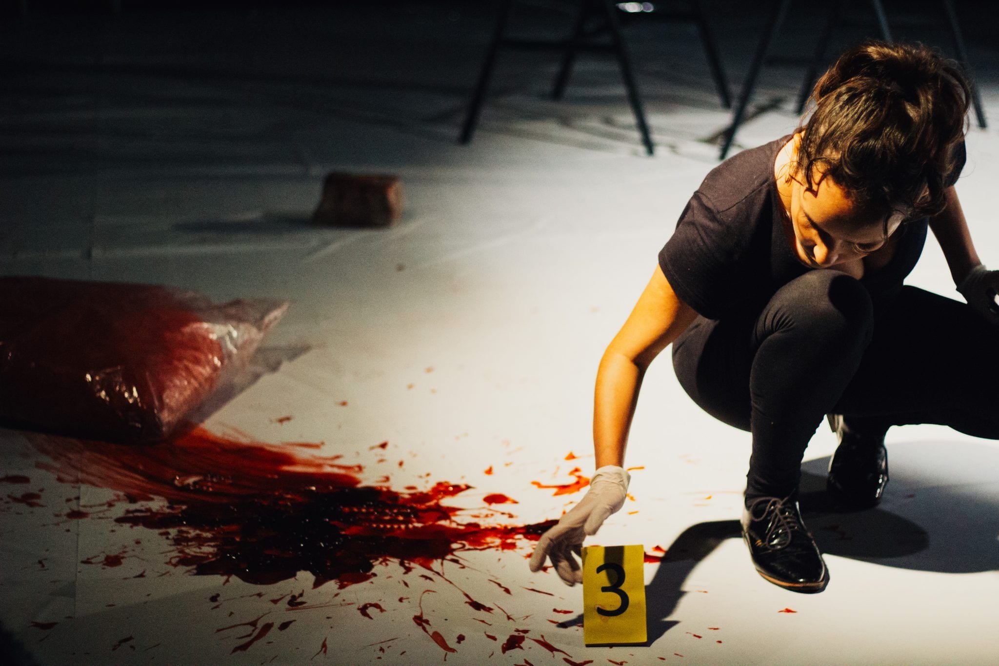 Teatro das Cabras leva 'A tragédia mais insignificante do mundo' para a Casa da Ribeira