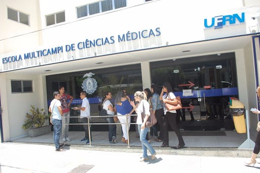 Escola Multicampi de Ciências Médicas em Caicó será concluída com emenda de Natália Bonavides