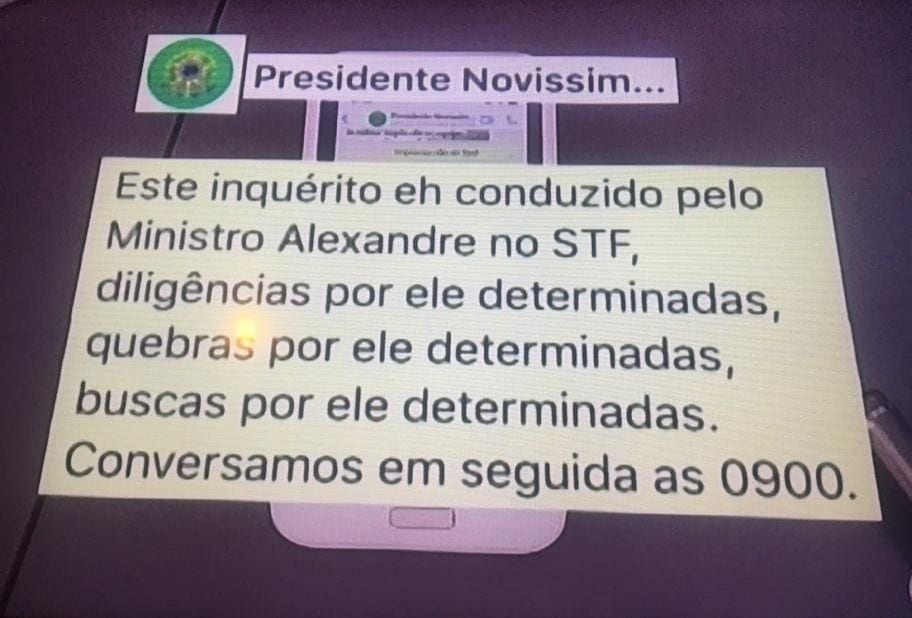 Moro expõe no Jornal Nacional mensagens privadas trocadas com Bolsonaro e Carla Zambelli