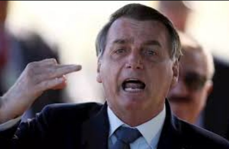 Bolsonaro chama de “terroristas” movimentos críticos ao Governo
