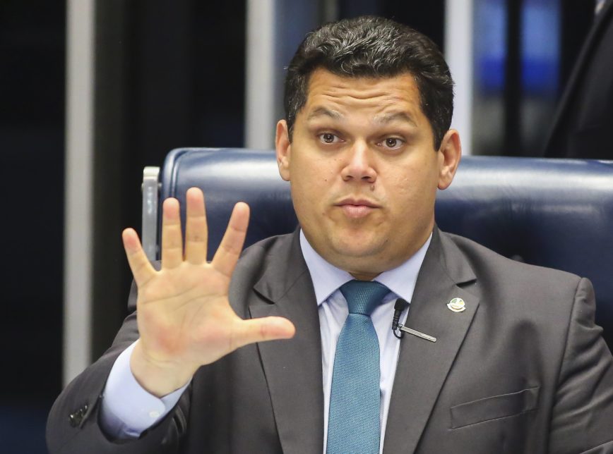 Senado vai devolver medida de intervenção de Bolsonaro na nomeação de reitores