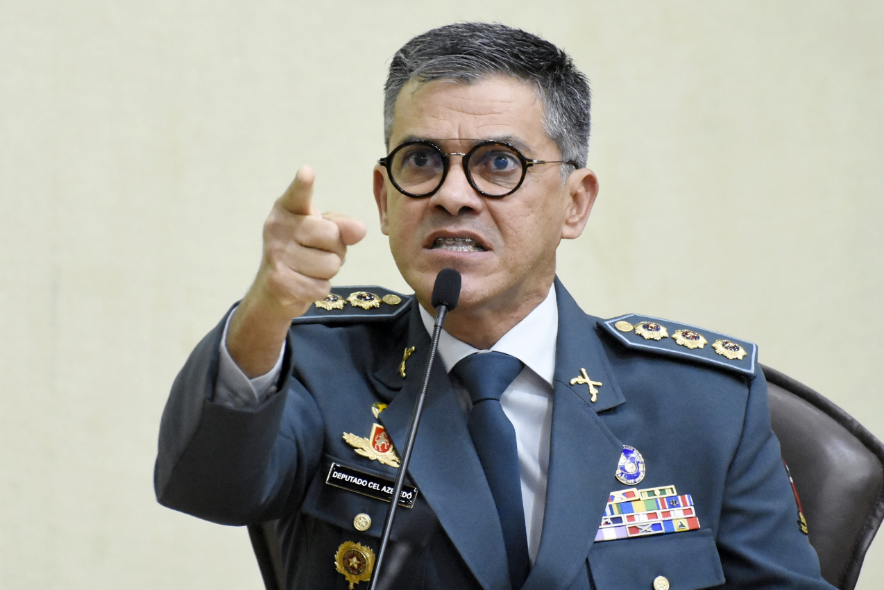 Candidato a prefeitura de Natal Coronel Azevedo é condenado por fazer propaganda antecipada em outdoor