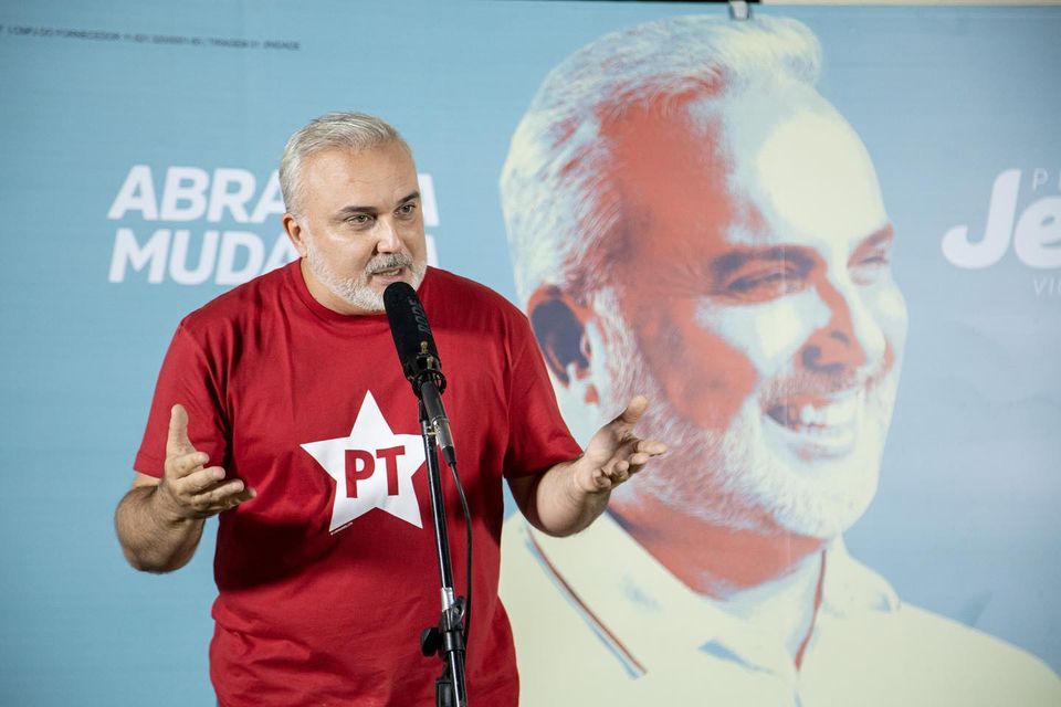 Apoiado por Lula, Jean Paul vence eleição para senador, aponta pesquisa