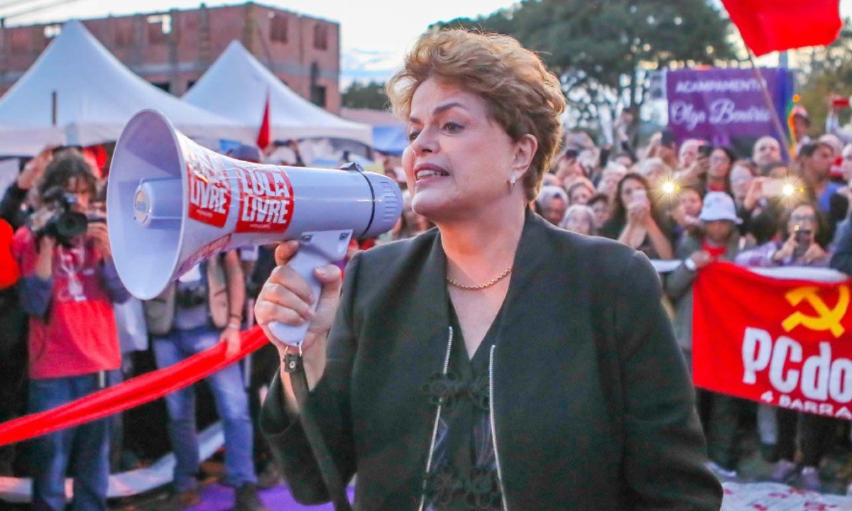 Dilma Rousseff diz que “é inaceitável furar a fila” e recusa convite de Doria para se vacinar em São Paulo