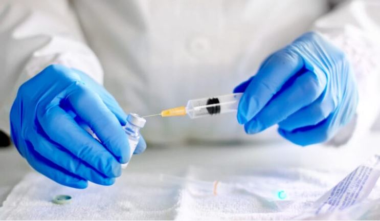 Entidades lançam carta em defesa do direito à vacinação no SUS
