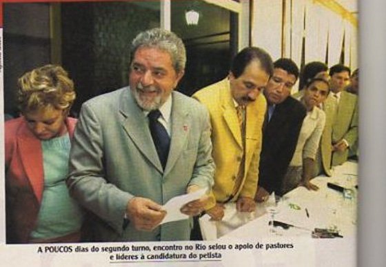 Malafaia “manda” povo às ruas contra anulação dos processos de Lula e leitor mostra foto dele em apoio a ex-presidente em 2002