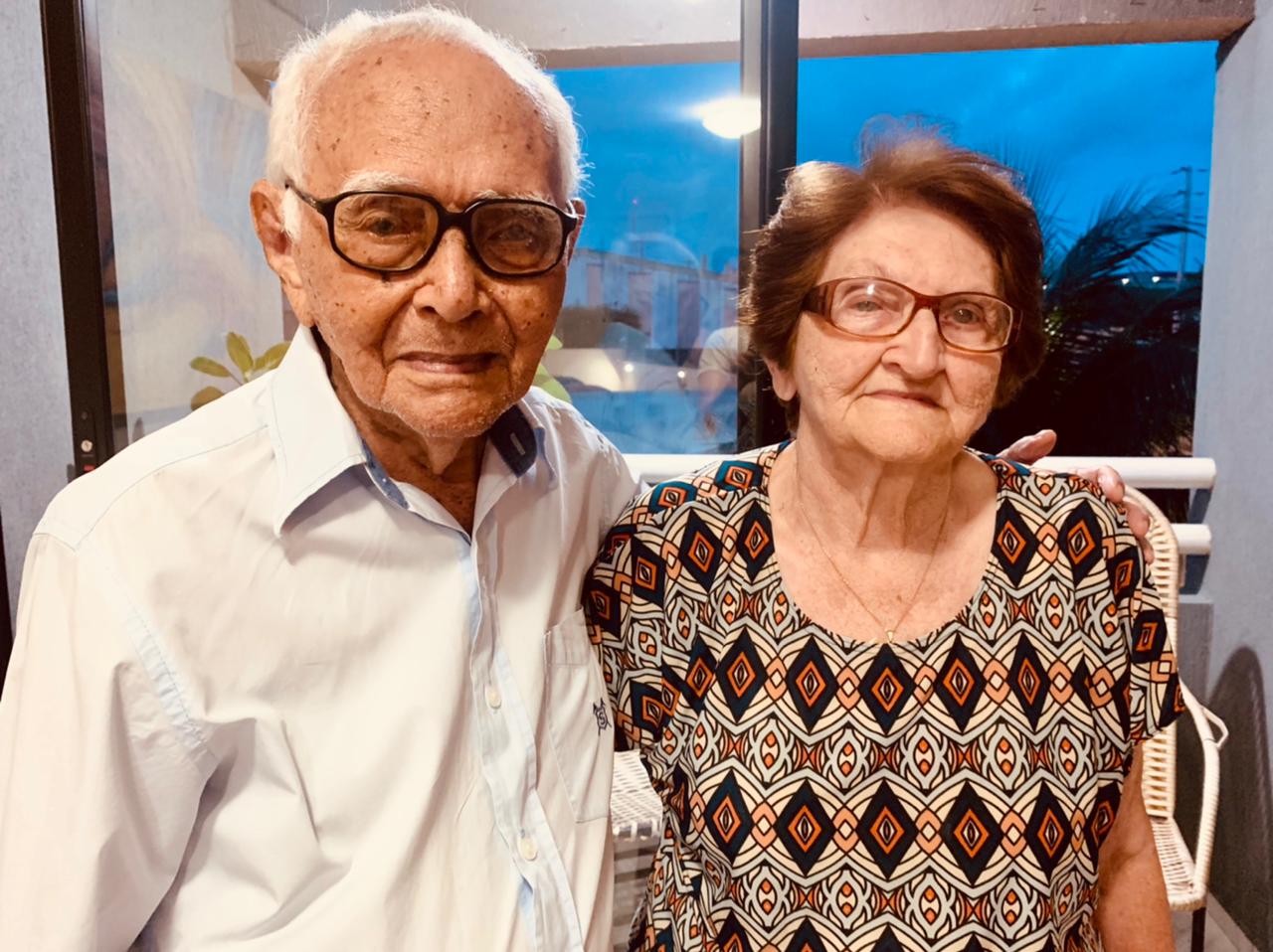 Vacina: Aos 104 anos, Sebastião recebe ao lado de Neusa, em Natal, uma dose eficaz de esperança