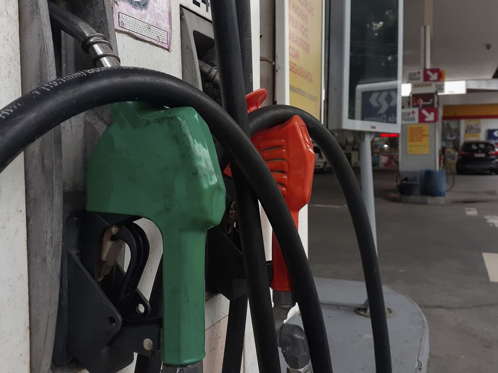 Gasolina tem o 6º aumento em 2021 e inviabiliza atividades de entregadores e motoristas de aplicativo