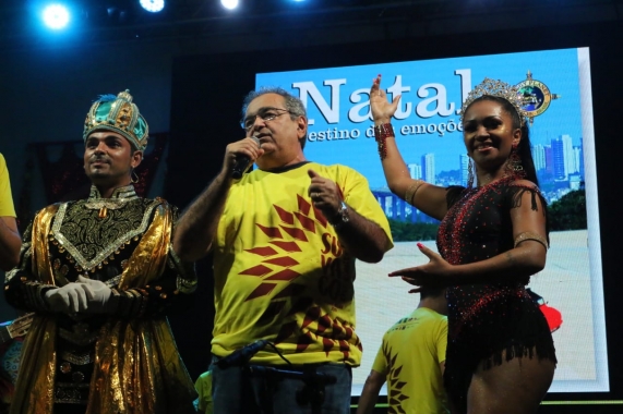 Cancelamento do carnaval de rua em Natal é “possibilidade real e concreta”, afirma Álvaro Dias
