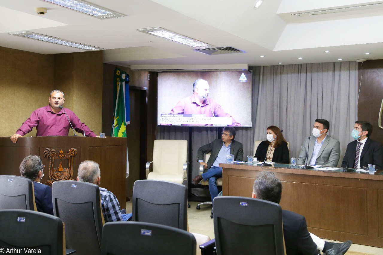 Em audiência pública SINDIPETRO-RN cobra permanência da Petrobrás no RN e transparência no processo de venda do Polo Potiguar