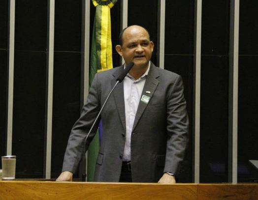 Presidente do PC do B defende repetição de chapa Fátima/Antenor e vê 