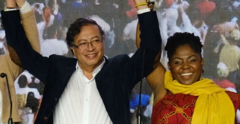 Histórico: Petro e Francia Márquez vencem eleições e serão primeiro governo progressista da Colômbia