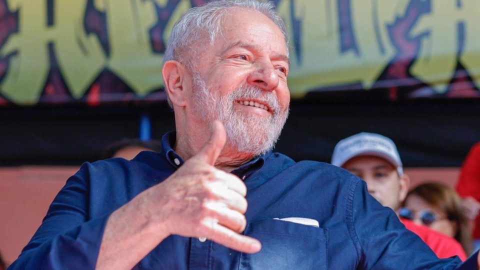 Datafolha: Lula vê distância para Bolsonaro aumentar a três dias da eleição: 53% a 47% nos votos válidos