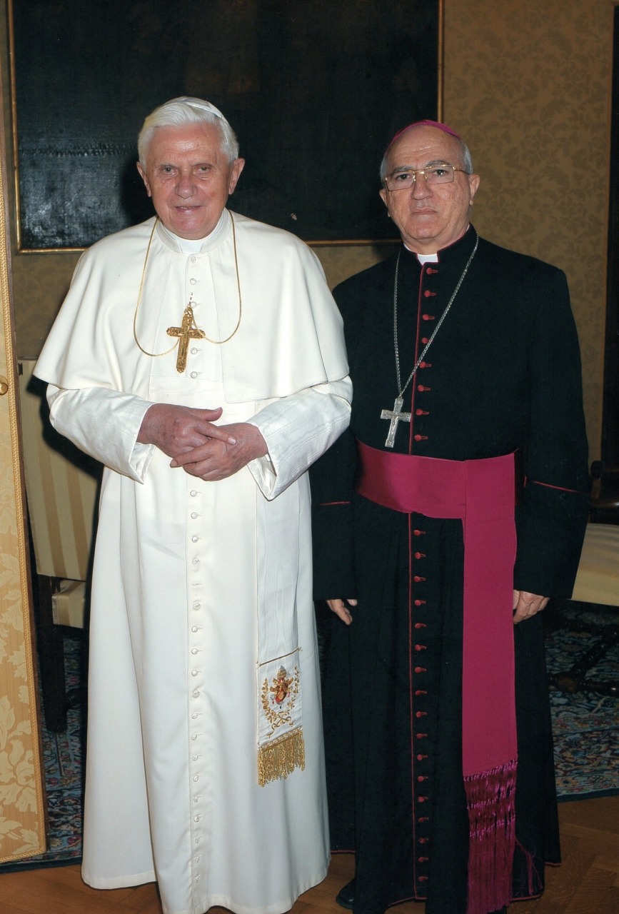 Dom Jaime Vieira Rocha com o Papa Bento XVI I Foto: cedida