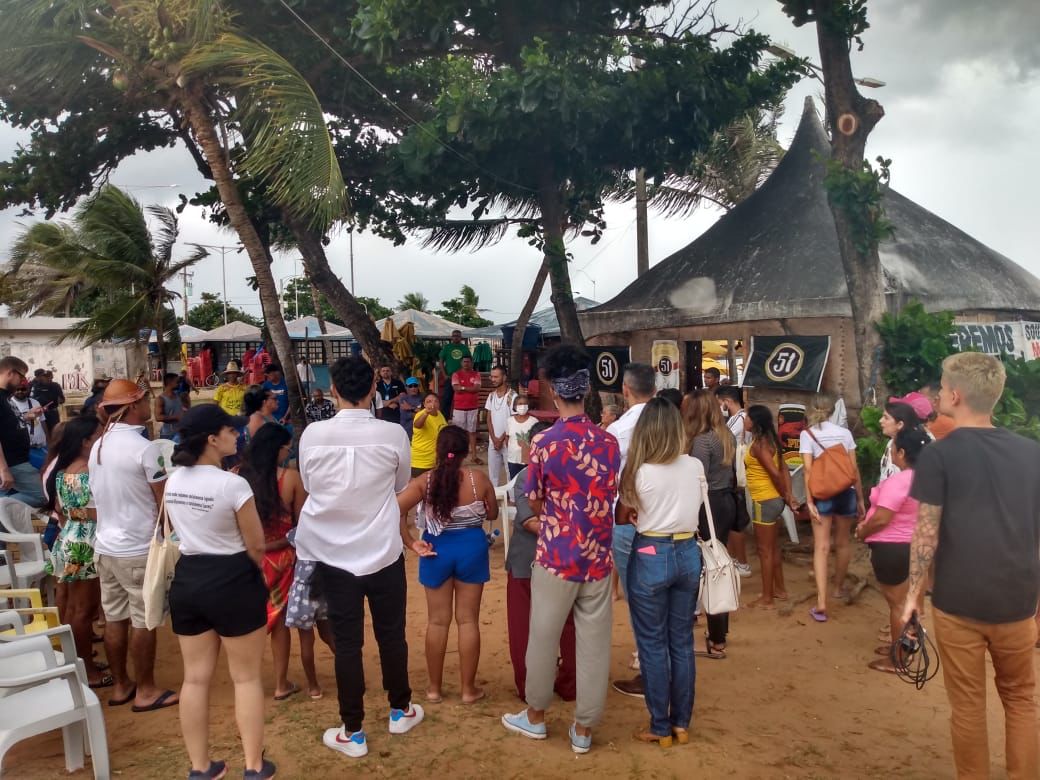 Trabalhadores alertam para desemprego com retirada de quiosques da Praia da Redinha