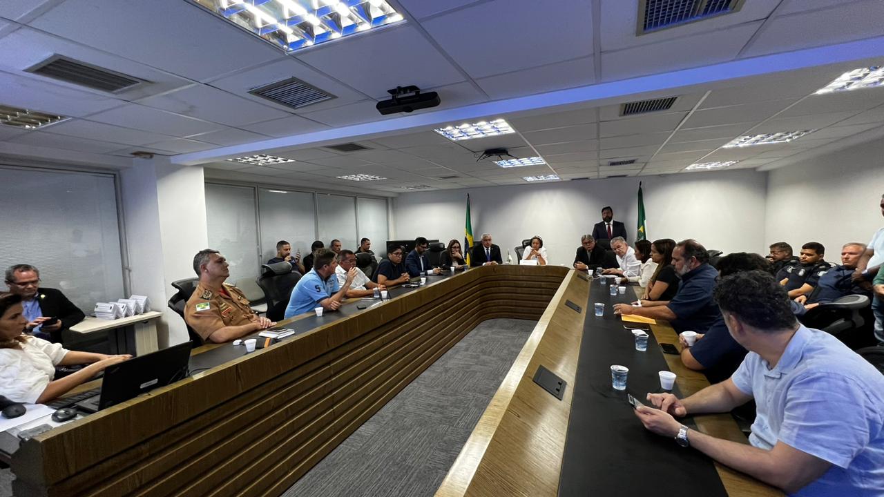 Reunião realizada na quarta (15) entre a cúpula da Segurança do Estado e Natal, além da STTU