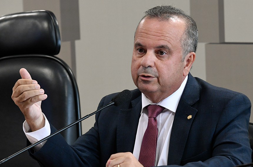 Rogério Marinho é único a votar contra igualdade salarial entre homens e mulheres em comissão do Senado