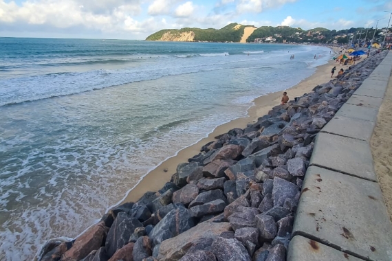 Pescadores e moradores da Vila de Ponta Negra vão discutir engorda da praia