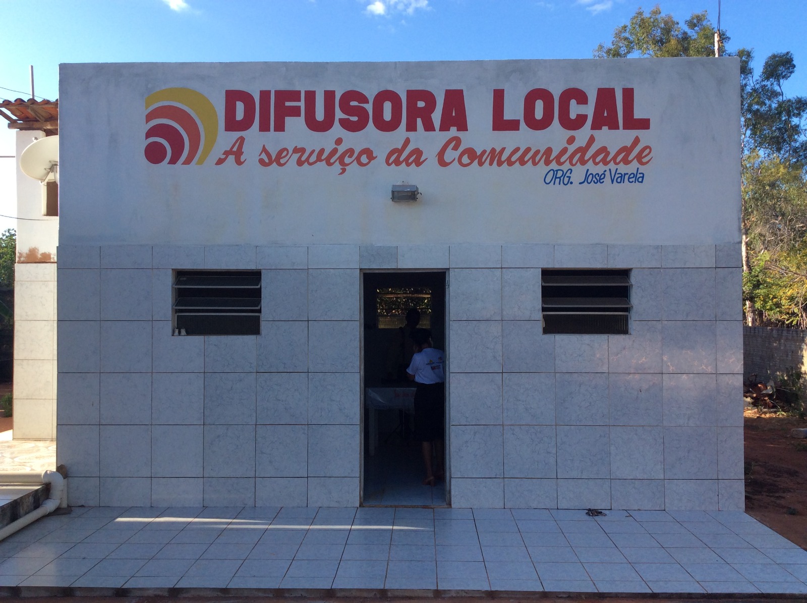 Serra do Mel: rádio comunitária leva o bem à Vila Amazonas