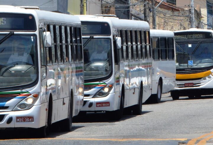 Natal: Prefeitura pede fim de ação sobre retorno de linhas de ônibus